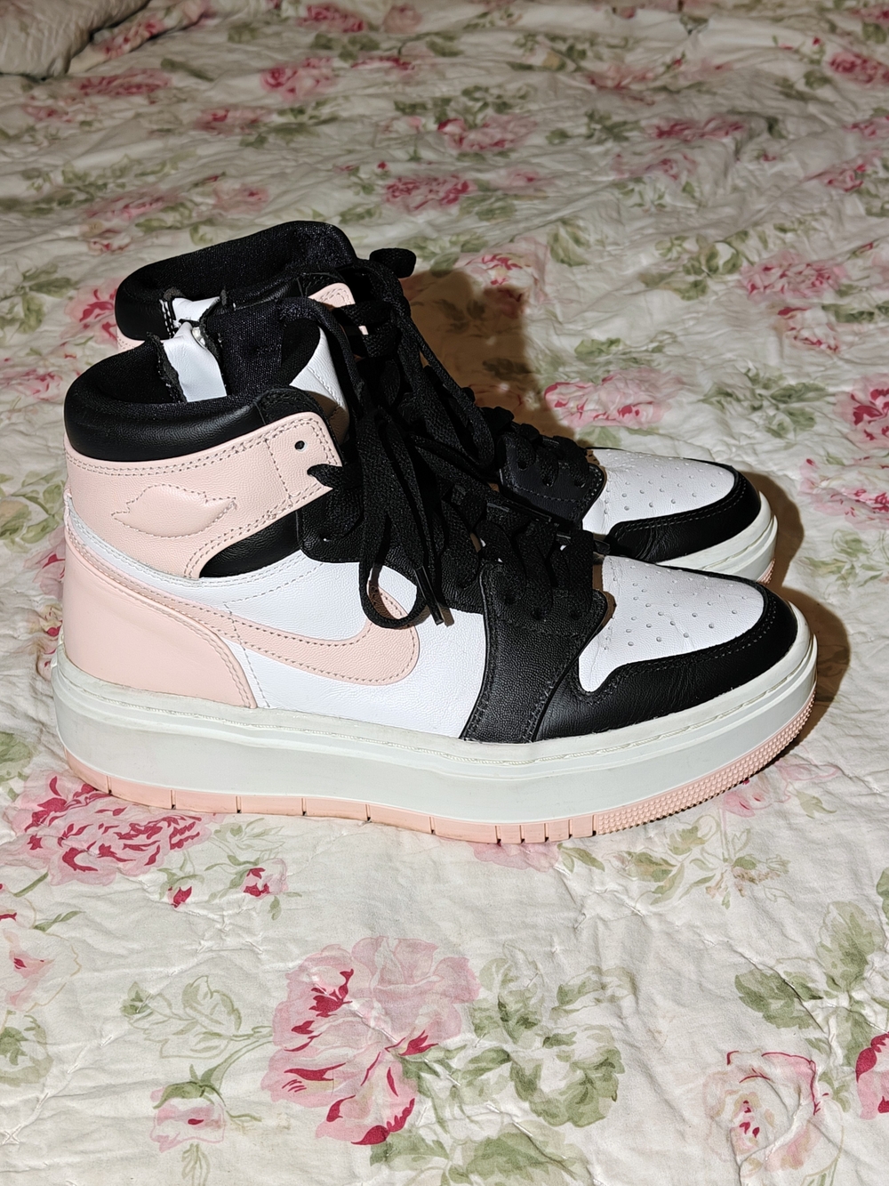 Nike Air Jordan 1 Elevate Platform Pink, White & Black HighTop Sneakers Women 8.